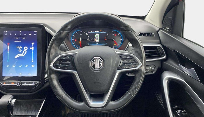 2021 MG HECTOR SHARP 1.5 PETROL CVT, Petrol, Automatic, 58,703 km, Steering Wheel Close Up