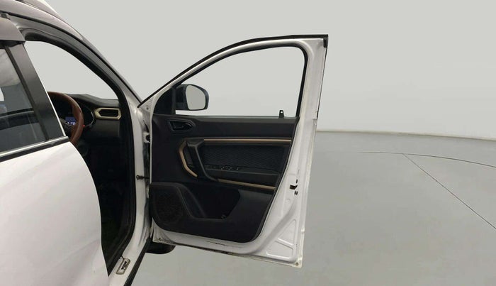 2021 Renault Kiger RXT (O) MT, Petrol, Manual, 60,718 km, RHS Front Door