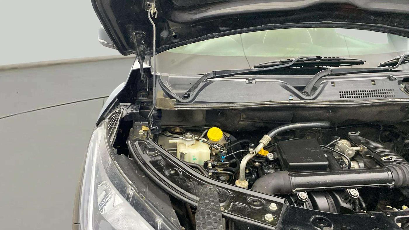 2023 Nissan MAGNITE XV MT, Petrol, Manual, 34,521 km, Engine View - Right