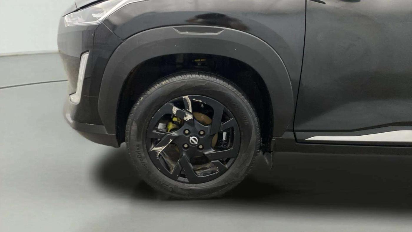 2023 Nissan MAGNITE XV MT, Petrol, Manual, 34,521 km, Left Front Wheel