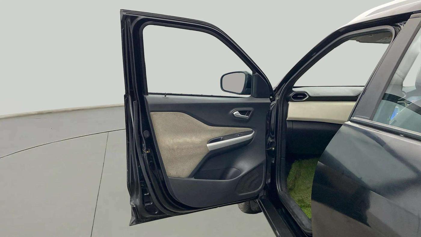 2023 Nissan MAGNITE XV MT, Petrol, Manual, 34,521 km, LHS Front Door