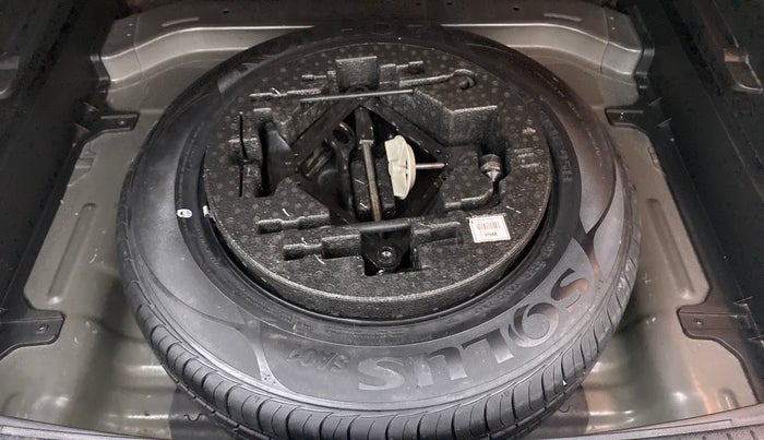 2017 Hyundai Creta SX PLUS 1.6 DIESEL, Diesel, Manual, 70,370 km, Spare Tyre