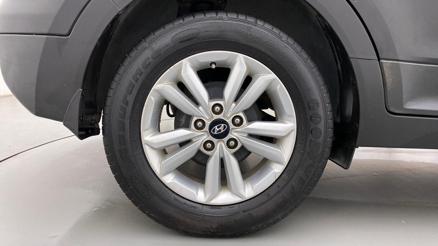 2017 Hyundai Creta SX PLUS 1.6 DIESEL, Diesel, Manual, 70,370 km, Right Rear Wheel