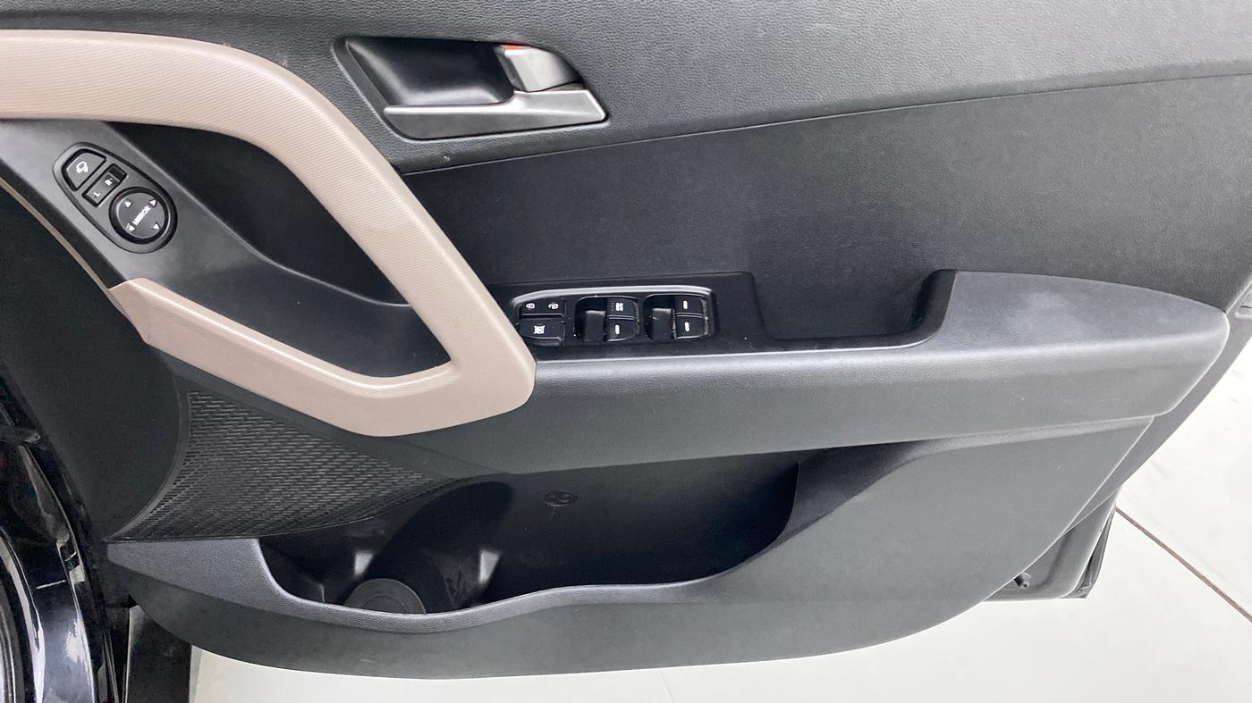 2017 Hyundai Creta SX PLUS 1.6 DIESEL, Diesel, Manual, 70,370 km, Driver Side Door Panels Control