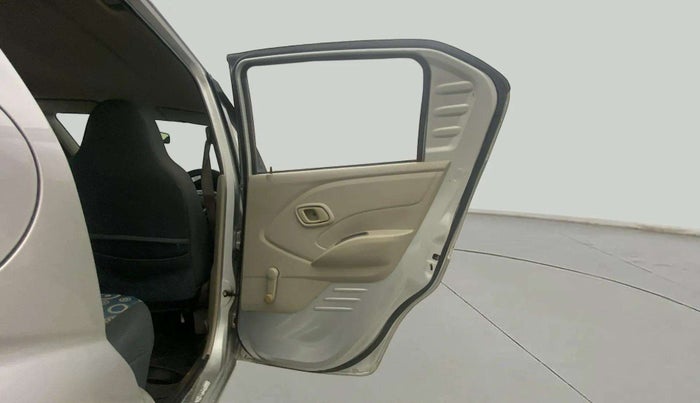 2016 Datsun Redi Go T (O), Petrol, Manual, 1,07,762 km, RHS Rear Door