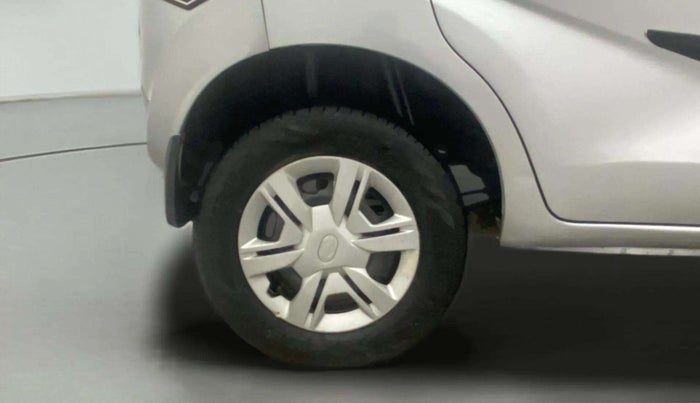 2016 Datsun Redi Go T (O), Petrol, Manual, 1,07,762 km, Right Rear Wheel