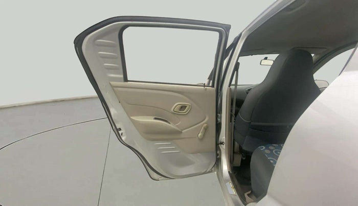 2016 Datsun Redi Go T (O), Petrol, Manual, 1,07,762 km, LHS Rear Door