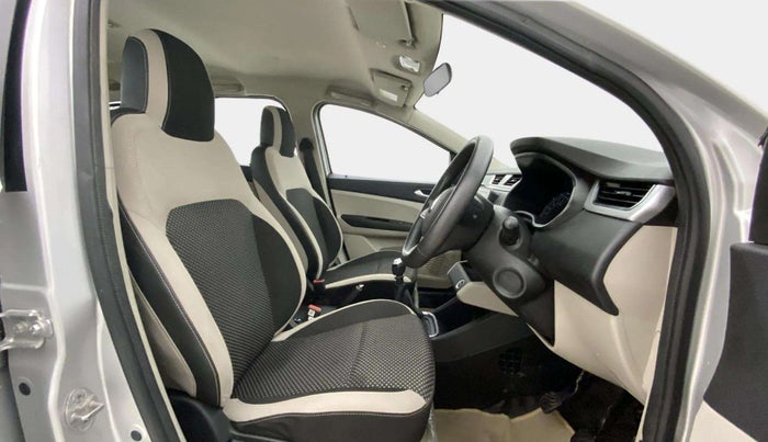 2019 Renault TRIBER RXZ, Petrol, Manual, 37,564 km, Right Side Front Door Cabin