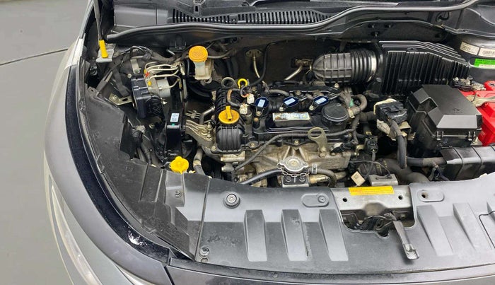 2022 Tata ALTROZ XZ PLUS PETROL, Petrol, Manual, 41,189 km, Engine View - Right