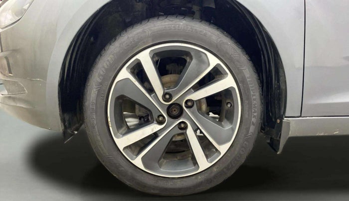 2022 Tata ALTROZ XZ PLUS PETROL, Petrol, Manual, 41,189 km, Left Front Wheel