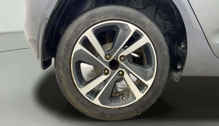 2022 Tata ALTROZ XZ PLUS PETROL, Petrol, Manual, 41,189 km, Right Rear Wheel