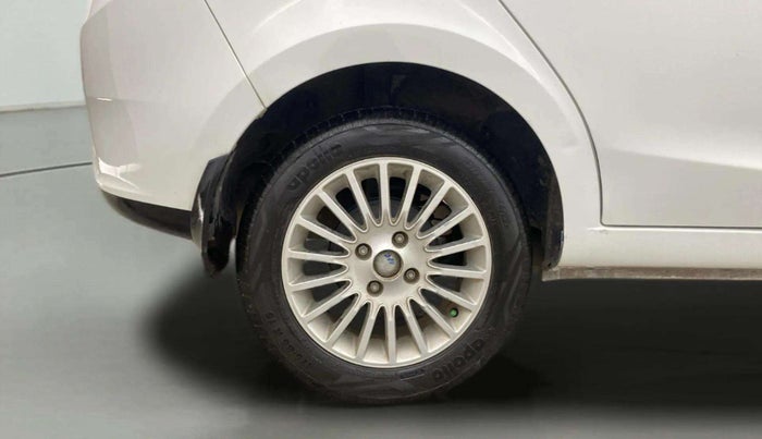 2014 Tata Zest XMS PETROL, Petrol, Manual, 40,171 km, Right Rear Wheel