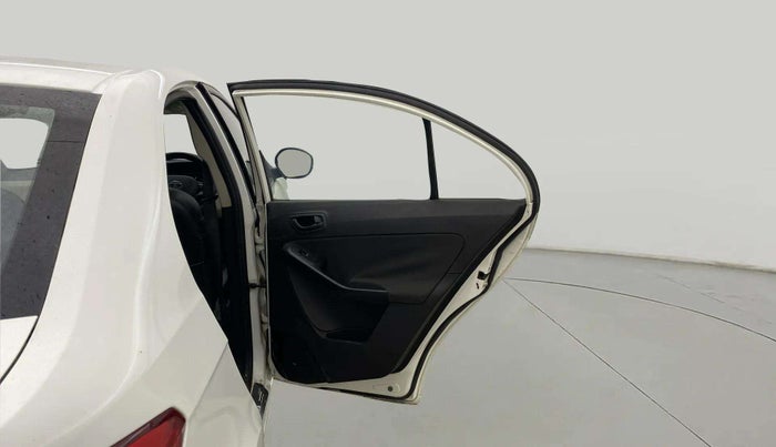 2014 Tata Zest XMS PETROL, Petrol, Manual, 40,171 km, RHS Rear Door