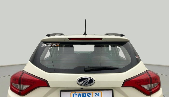 2021 Mahindra XUV300 W8 (O) 1.2 PETROL AMT, Petrol, Automatic, 43,721 km, Rear Windshield
