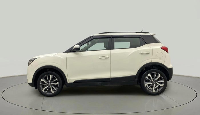 2021 Mahindra XUV300 W8 (O) 1.2 PETROL AMT, Petrol, Automatic, 43,721 km, Left Side