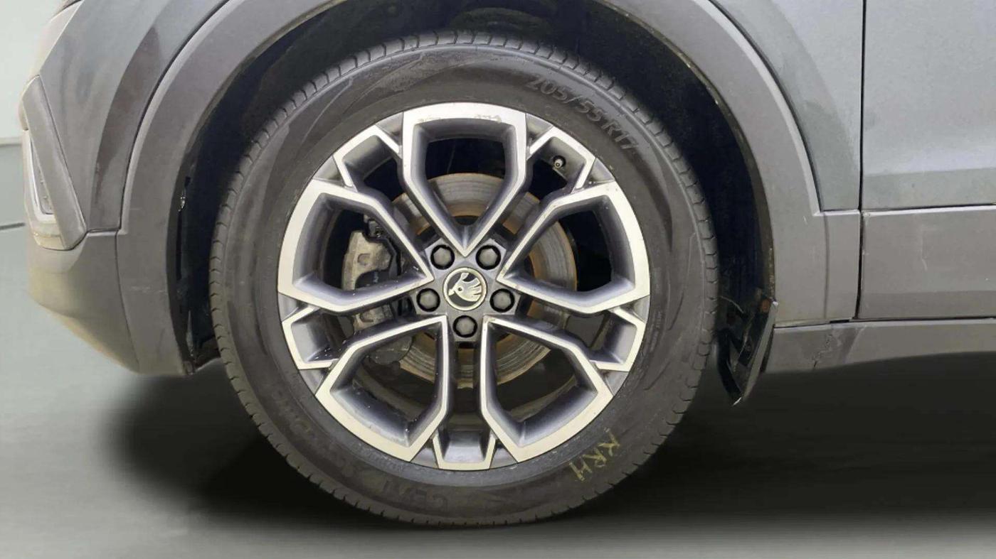 2023 Skoda KUSHAQ STYLE 1.5L TSI DSG (6 AIRBAGS), Petrol, Automatic, 46,245 km, Left Front Wheel