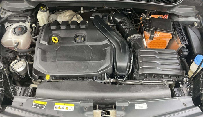 2023 Skoda KUSHAQ STYLE 1.5L TSI DSG (6 AIRBAGS), Petrol, Automatic, 46,245 km, Engine View