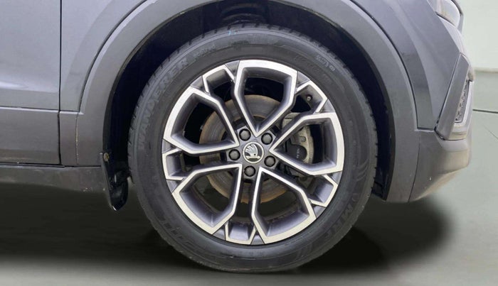 2023 Skoda KUSHAQ STYLE 1.5L TSI DSG (6 AIRBAGS), Petrol, Automatic, 46,245 km, Right Front Wheel