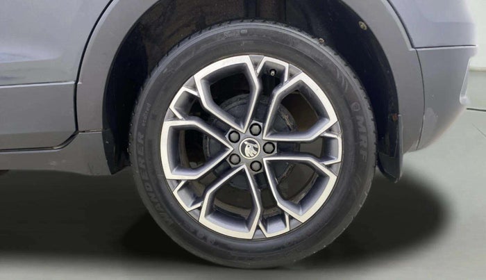 2023 Skoda KUSHAQ STYLE 1.5L TSI DSG (6 AIRBAGS), Petrol, Automatic, 46,245 km, Left Rear Wheel