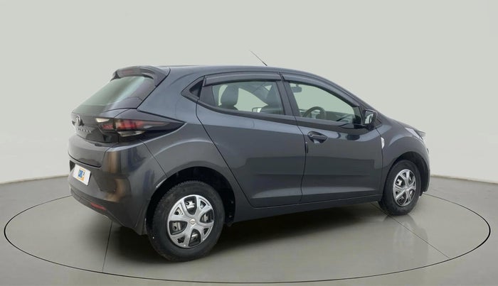 2021 Tata ALTROZ XE PETROL, Petrol, Manual, 45,488 km, Right Back Diagonal