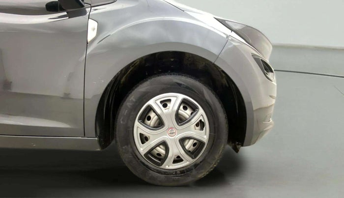 2021 Tata ALTROZ XE PETROL, Petrol, Manual, 45,488 km, Right Front Wheel