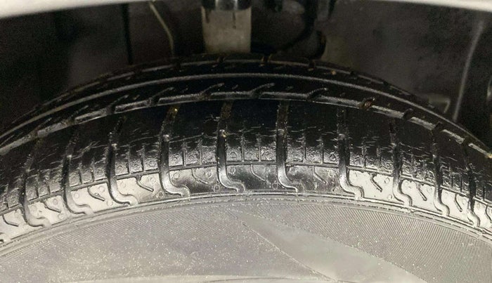 2021 Tata ALTROZ XE PETROL, Petrol, Manual, 45,488 km, Right Rear Tyre Tread