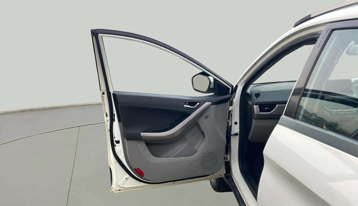 2018 Tata NEXON XZ PLUS DIESEL, Diesel, Manual, 1,17,023 km, LHS Front Door