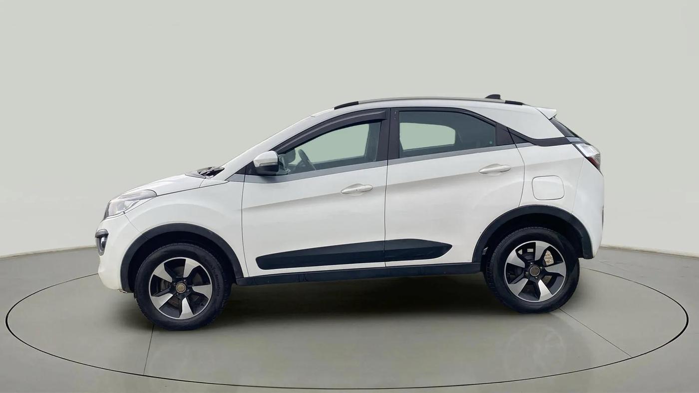2018 Tata NEXON XZ PLUS DIESEL, Diesel, Manual, 1,17,133 km, Left Side