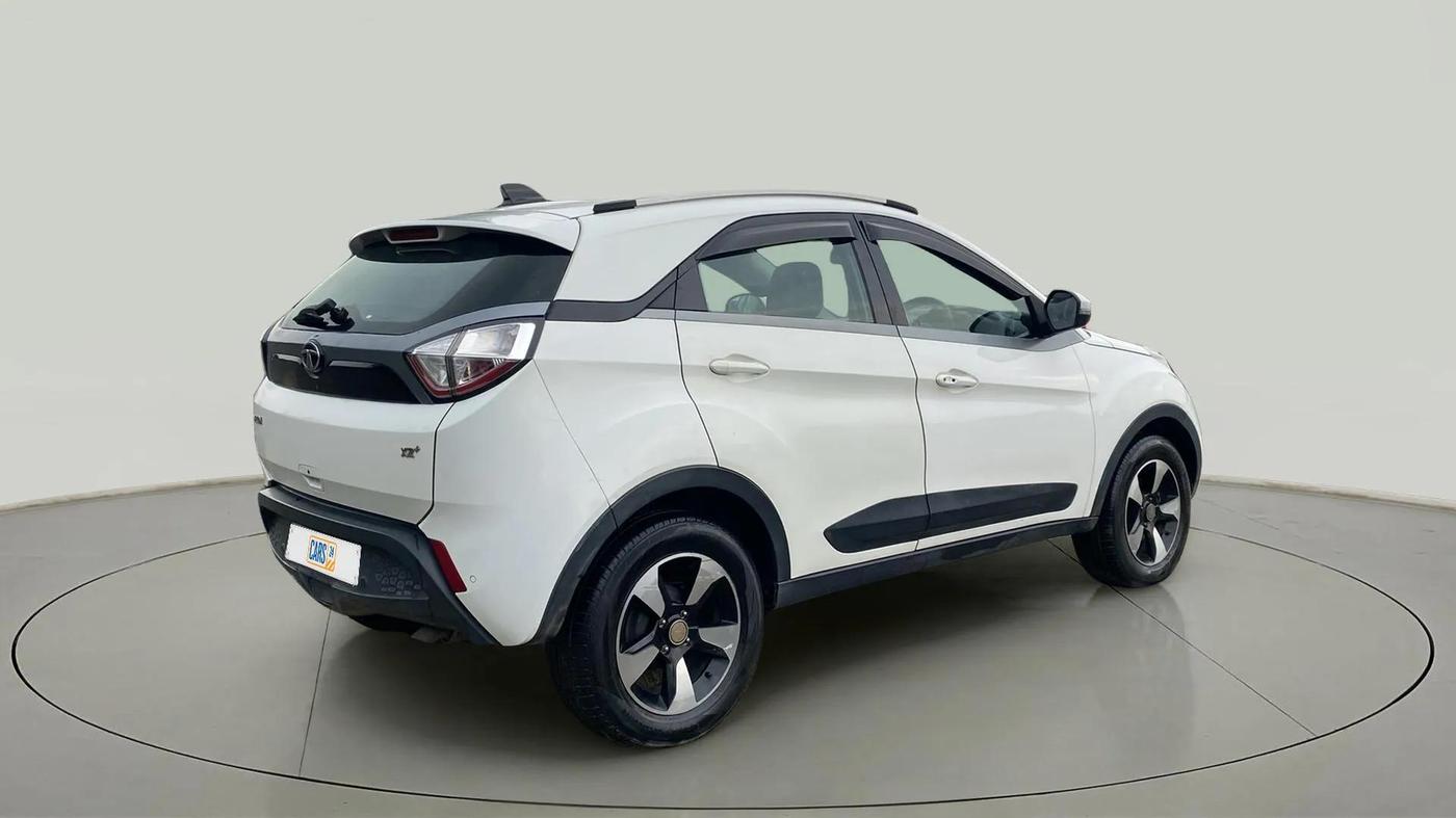 2018 Tata NEXON XZ PLUS DIESEL, Diesel, Manual, 1,17,133 km, Right Back Diagonal