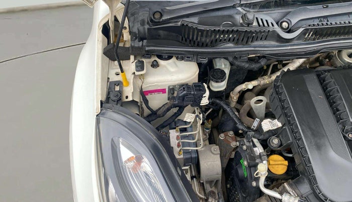 2018 Tata NEXON XZ PLUS DIESEL, Diesel, Manual, 1,17,023 km, Engine View - Right