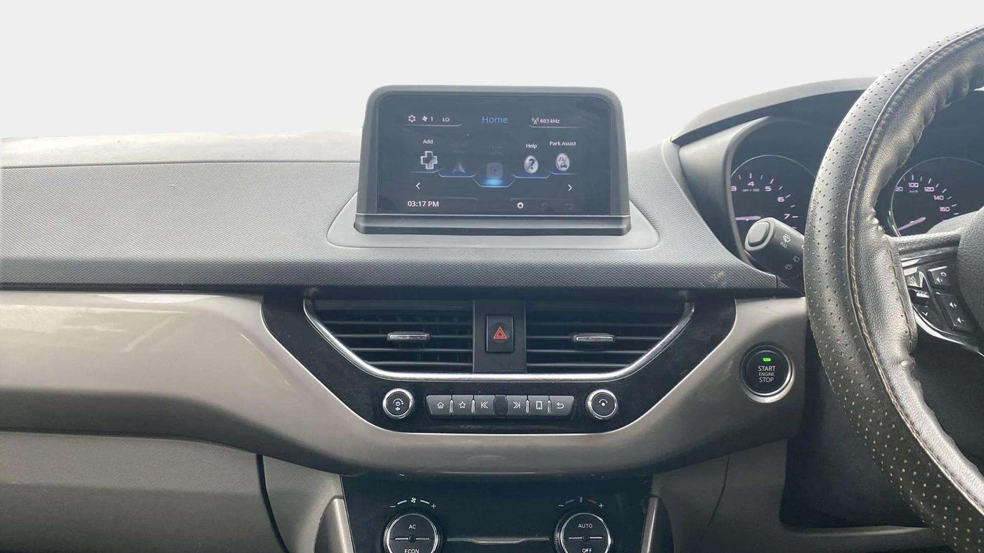 2018 Tata NEXON XZ PLUS DIESEL, Diesel, Manual, 1,17,133 km, Air Conditioner