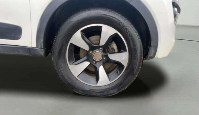 2018 Tata NEXON XZ PLUS DIESEL, Diesel, Manual, 1,17,023 km, Right Front Wheel