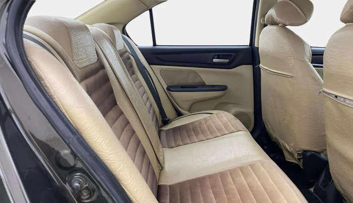 2019 Honda Amaze 1.2L I-VTEC VX, Petrol, Manual, 1,38,140 km, Right Side Rear Door Cabin