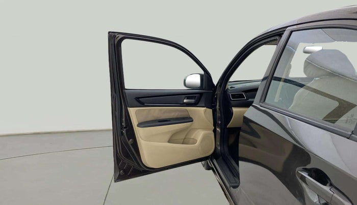 2019 Honda Amaze 1.2L I-VTEC VX, Petrol, Manual, 1,38,140 km, LHS Front Door