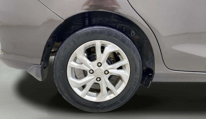 2019 Honda Amaze 1.2L I-VTEC VX, Petrol, Manual, 1,38,140 km, Right Rear Wheel