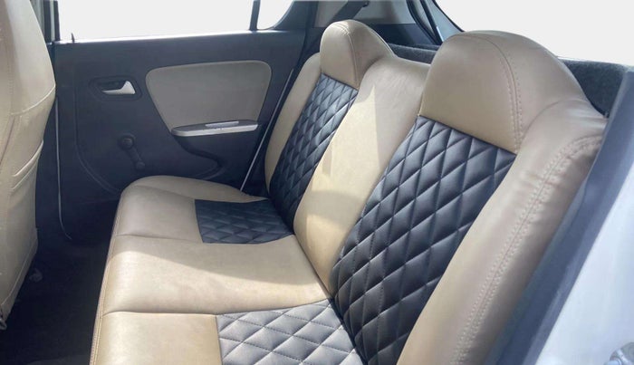 2016 Maruti Alto K10 VXI, Petrol, Manual, 60,130 km, Right Side Rear Door Cabin