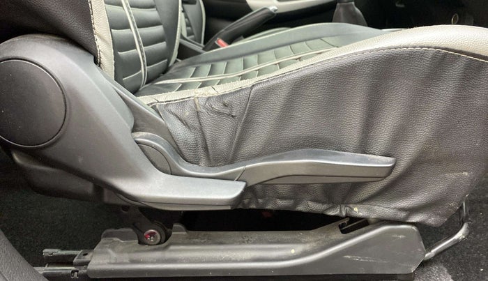 2018 Maruti Baleno ALPHA PETROL 1.2, Petrol, Manual, 50,907 km, Driver Side Adjustment Panel