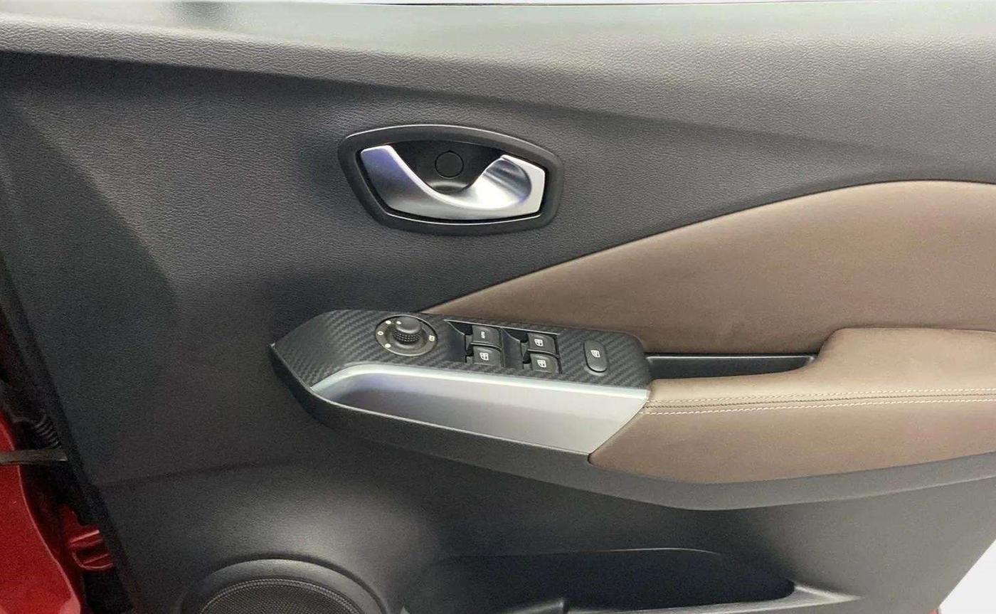 2020 Nissan Kicks XV PREMIUM (O) TURBO 1.3, Petrol, Manual, 48,624 km, Driver Side Door Panels Control