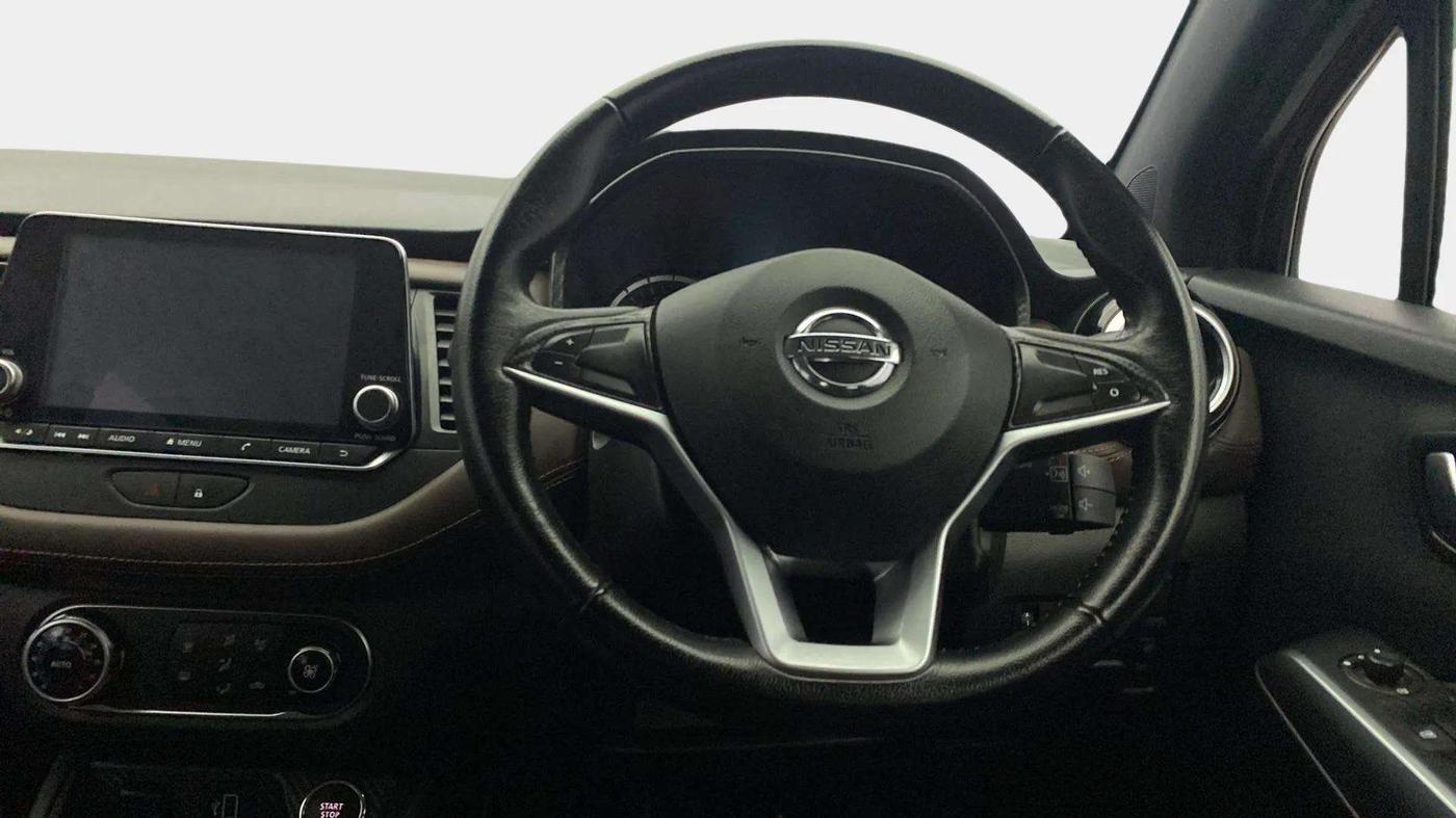 2020 Nissan Kicks XV PREMIUM (O) TURBO 1.3, Petrol, Manual, 48,624 km, Steering Wheel Close Up