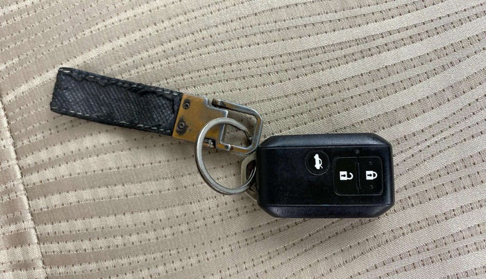 2019 Maruti Dzire ZXI PLUS AMT, Petrol, Automatic, 97,234 km, Key Close Up