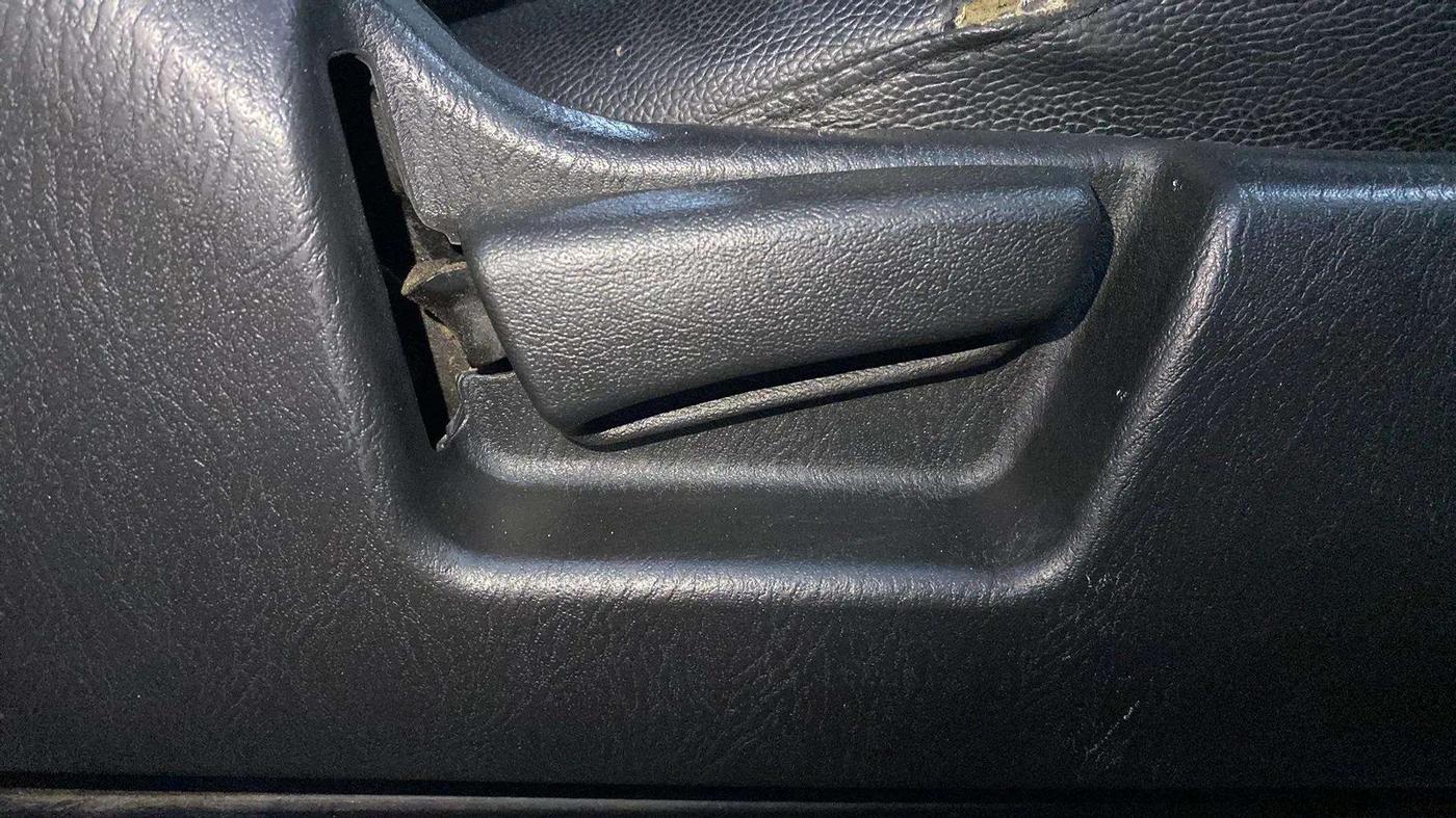 2021 Maruti Alto LXI OPT CNG, CNG, Manual, 51,607 km, Driver Side Adjustment Panel