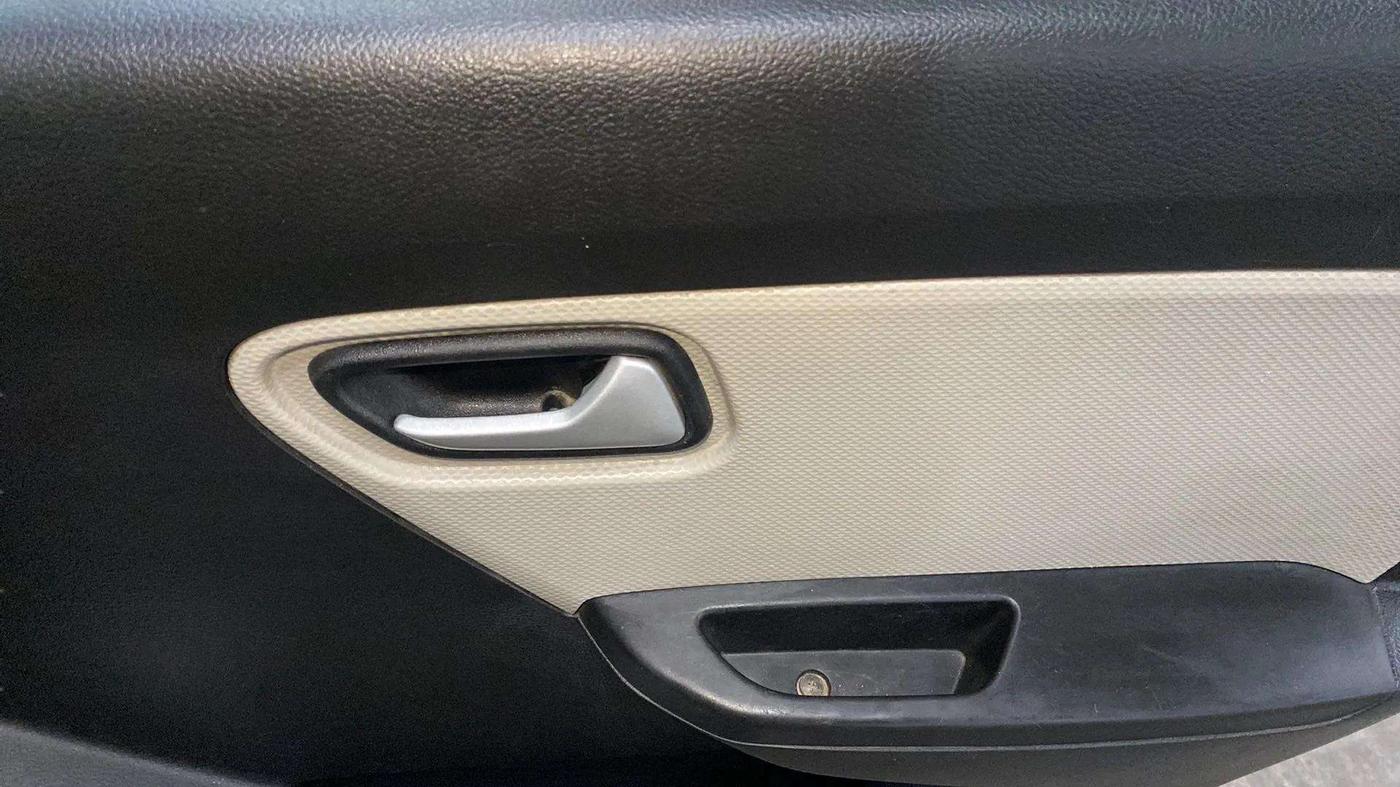 2021 Maruti Alto LXI OPT CNG, CNG, Manual, 51,607 km, Driver Side Door Panels Control