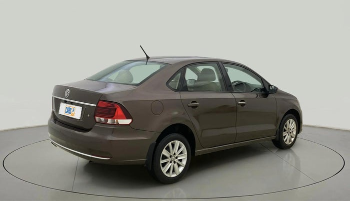 2015 Volkswagen Vento HIGHLINE 1.6 MPI, Petrol, Manual, 56,275 km, Right Back Diagonal
