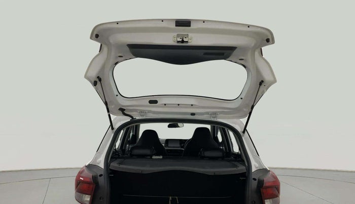 2023 Hyundai GRAND I10 NIOS SPORTZ 1.2 KAPPA VTVT, Petrol, Manual, 7,018 km, Boot Door Open