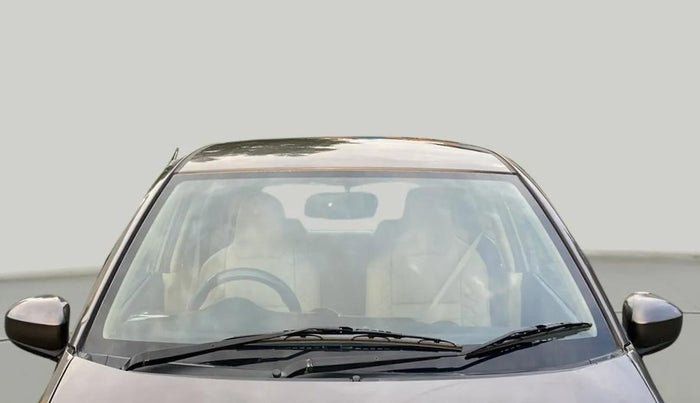 2012 Honda Brio V MT, Petrol, Manual, 85,598 km, Front Windshield