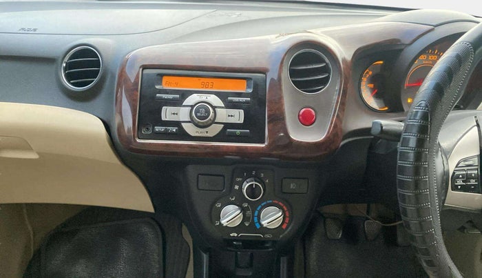 2012 Honda Brio V MT, Petrol, Manual, 85,598 km, Air Conditioner