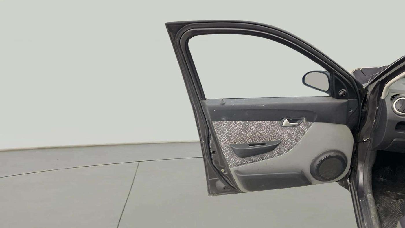 2016 Maruti Alto 800 VXI, Petrol, Manual, 68,127 km, LHS Front Door