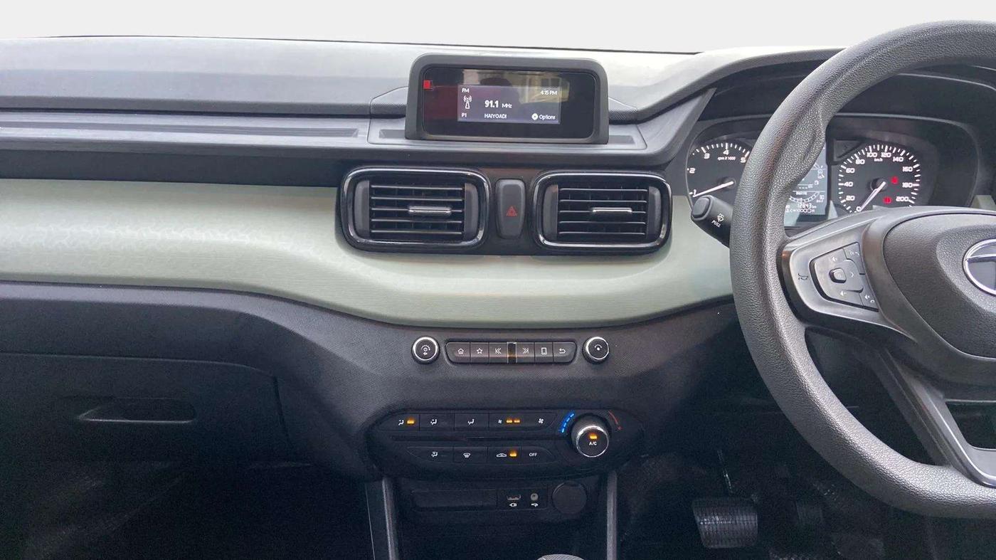 2022 Tata PUNCH ADVENTURE AMT, Petrol, Automatic, 12,820 km, Air Conditioner