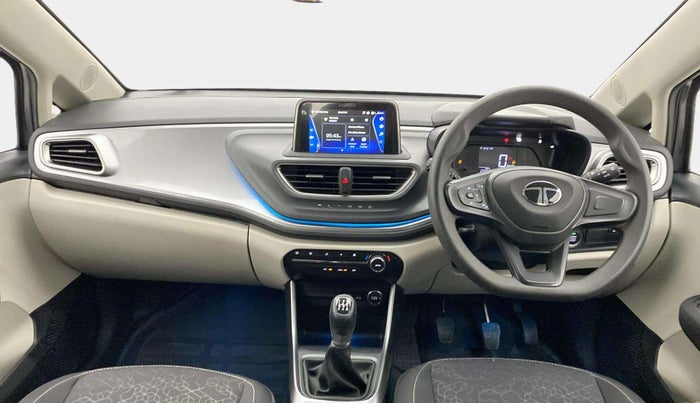 2024 Tata ALTROZ XZ CNG, CNG, Manual, 27,773 km, Dashboard