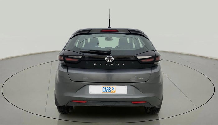2024 Tata ALTROZ XZ CNG, CNG, Manual, 27,773 km, Back/Rear